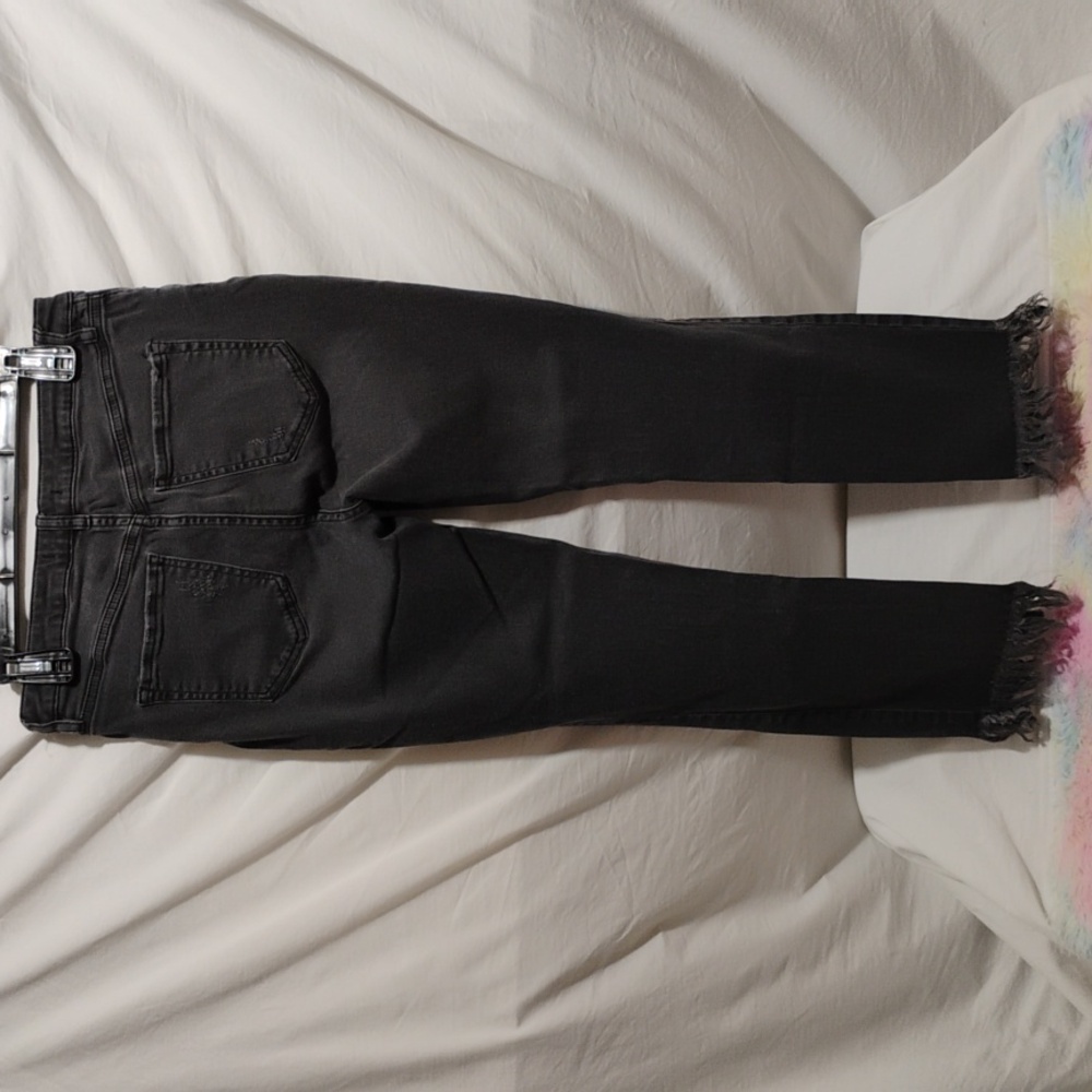 Free People Great Heights Fringed Hem Black Jeans Sz.29 Hardly Worn (A-72) - Picture 5 of 10